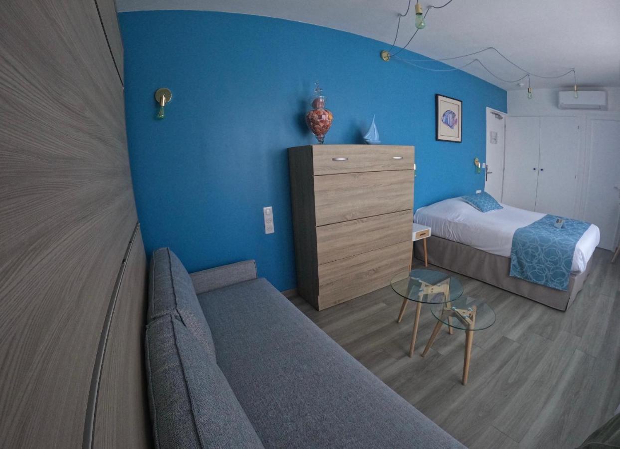 Hotel La Cote Oceane- 250 M Plage 圣让-德蒙 外观 照片