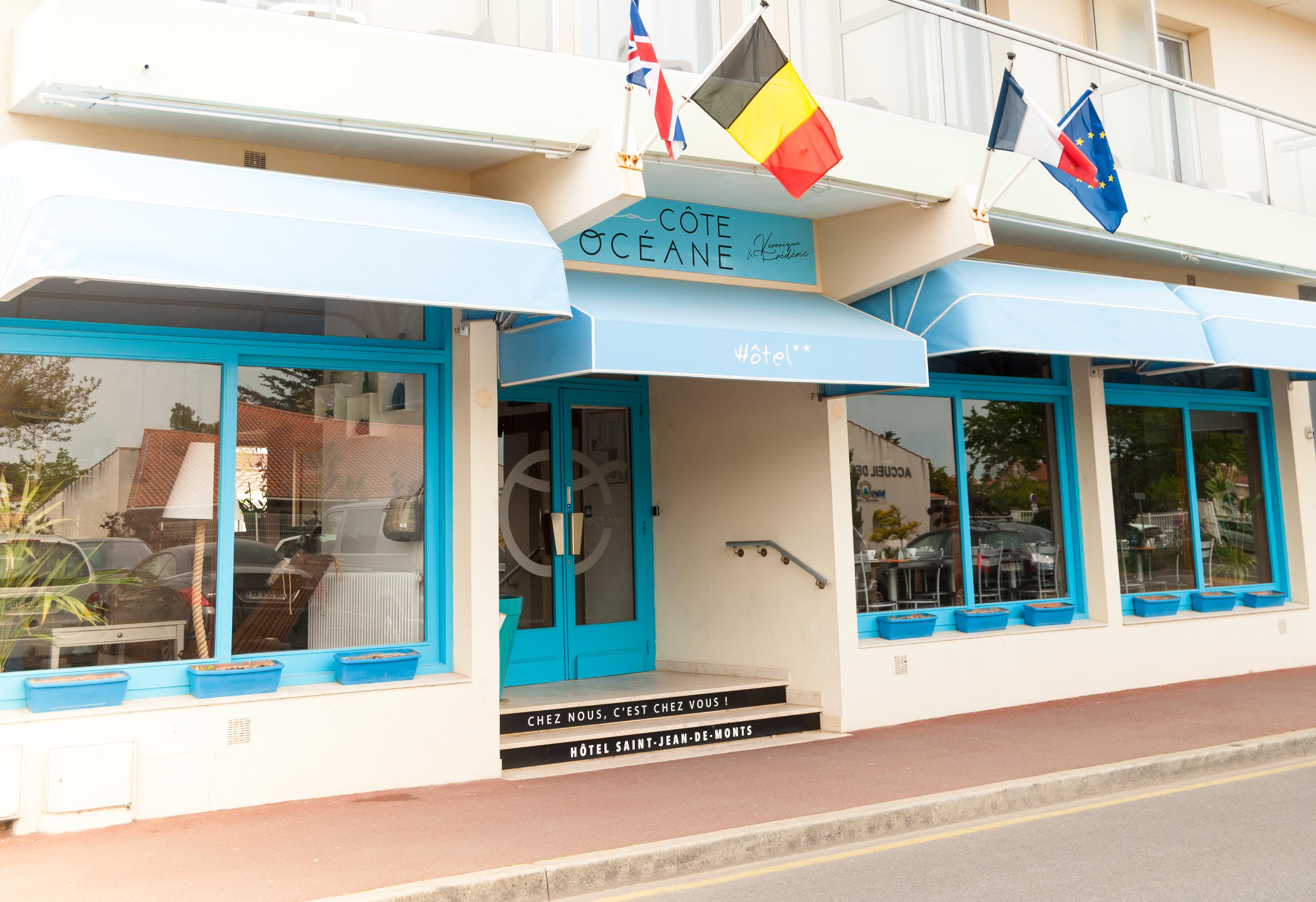 Hotel La Cote Oceane- 250 M Plage 圣让-德蒙 外观 照片