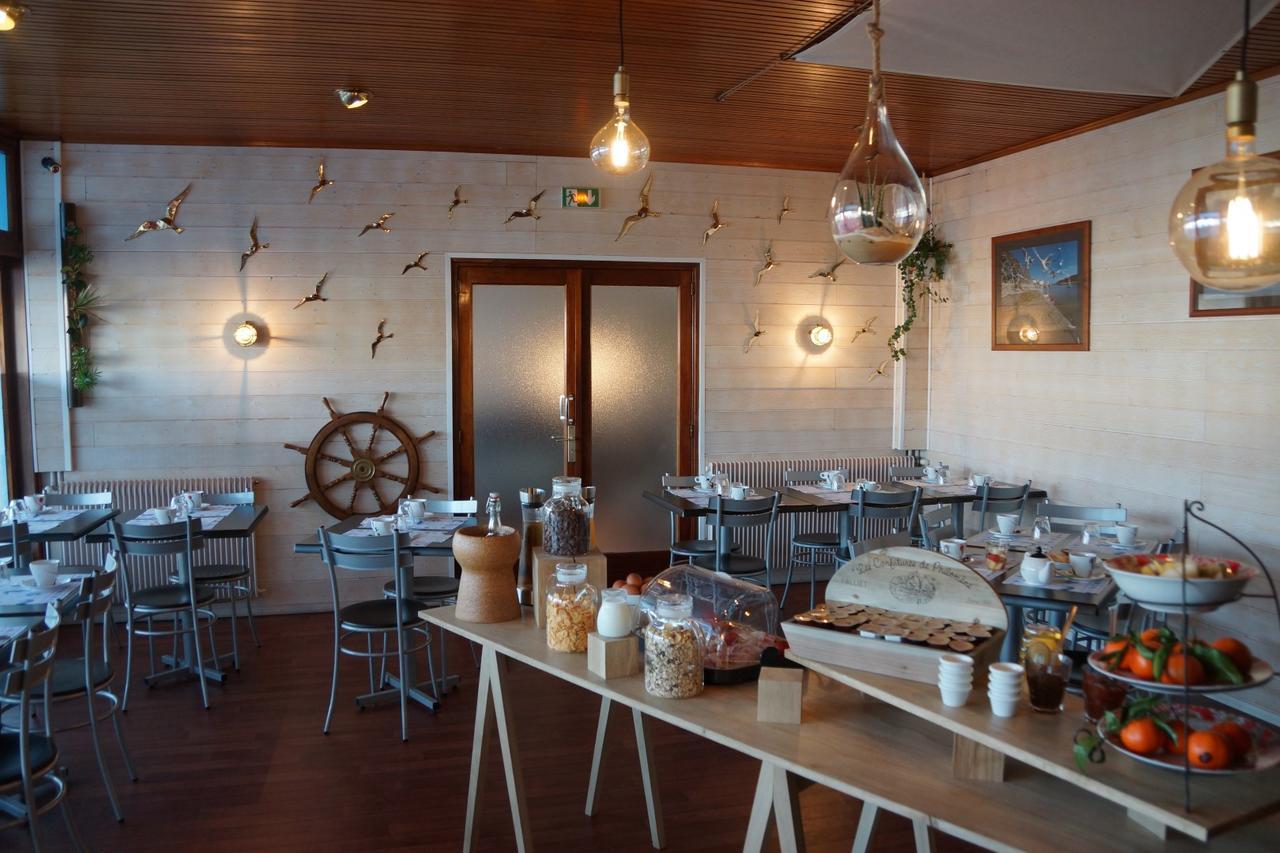 Hotel La Cote Oceane- 250 M Plage 圣让-德蒙 外观 照片