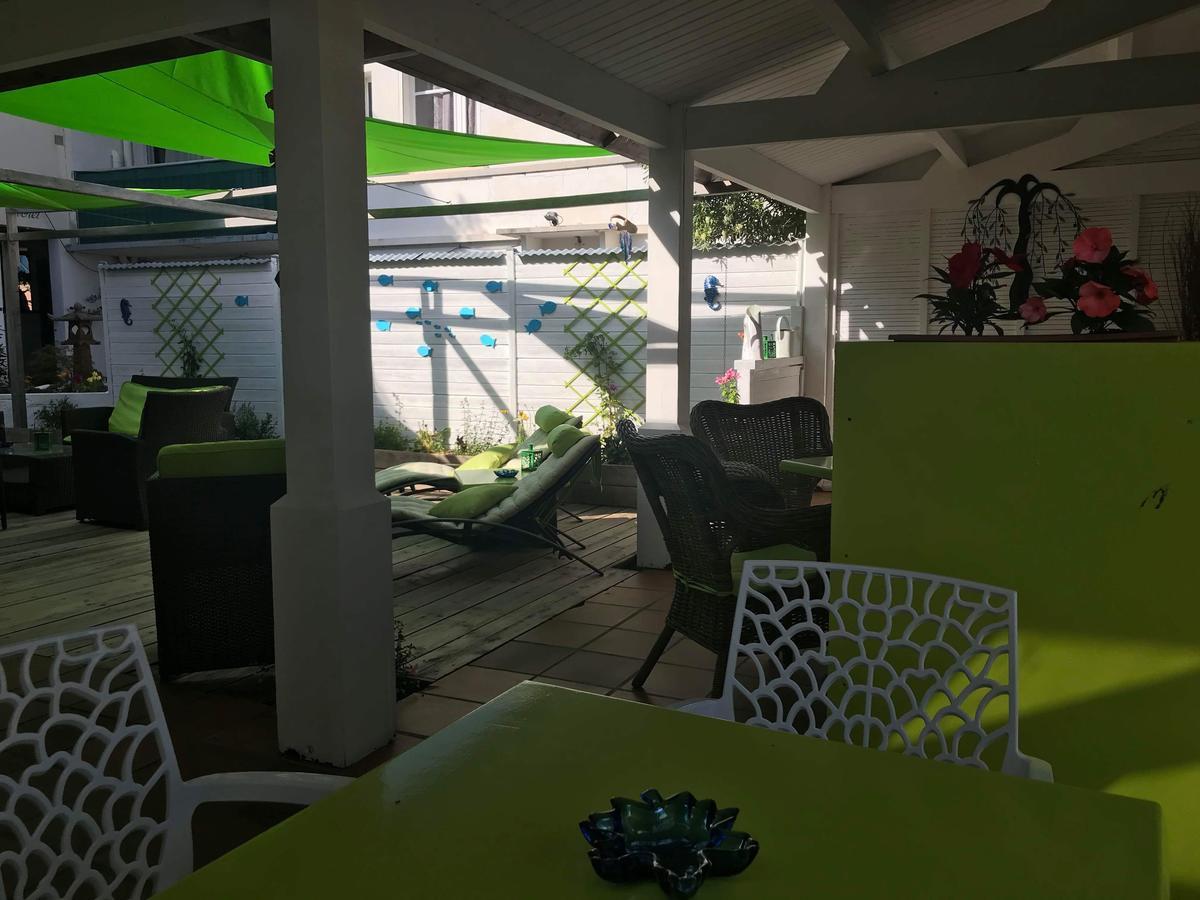 Hotel La Cote Oceane- 250 M Plage 圣让-德蒙 外观 照片
